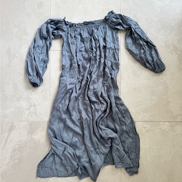 LPA Off-Shoulder Ruffled Top - Picture 7 of 7